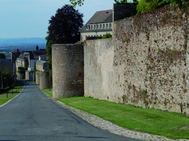 Remparts de la ville d'Autun